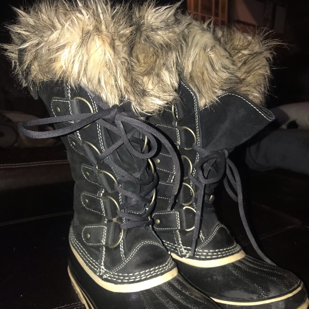 Women’s Joan of artic Sorel boots! Size 8
